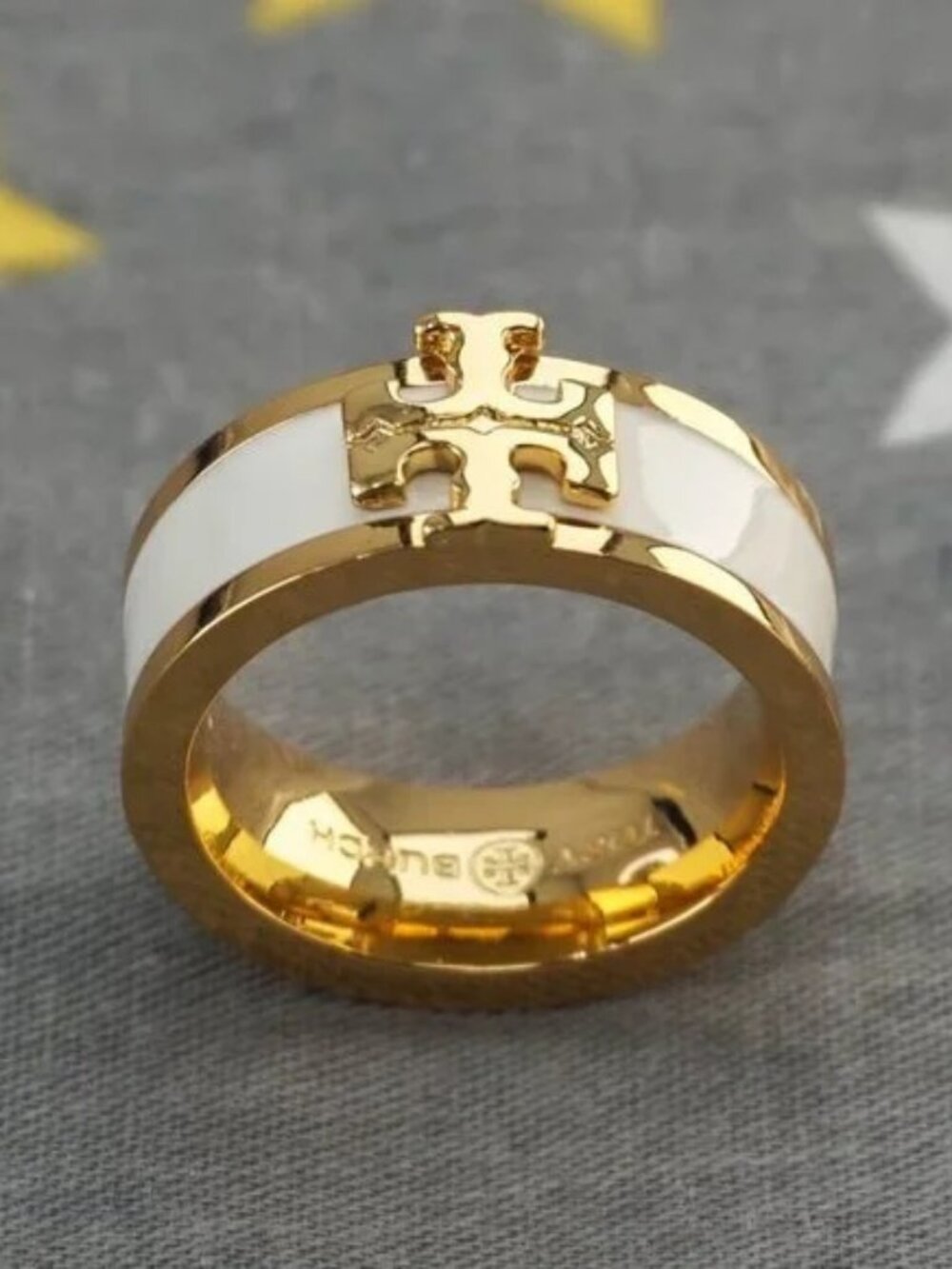 Tory Burch Kira Enamel Ring in White (Brand New with Dust Bag)